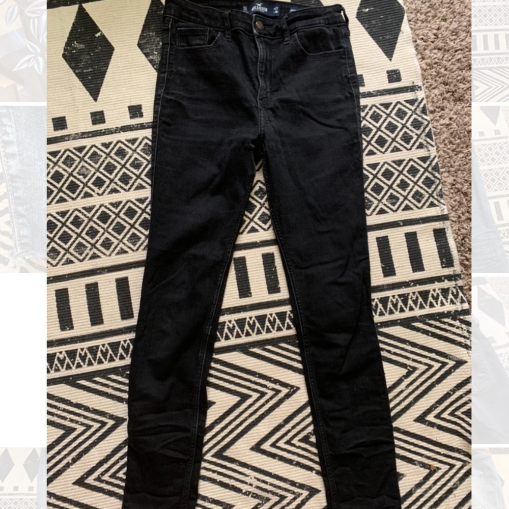 Black high rise Hollister jeans